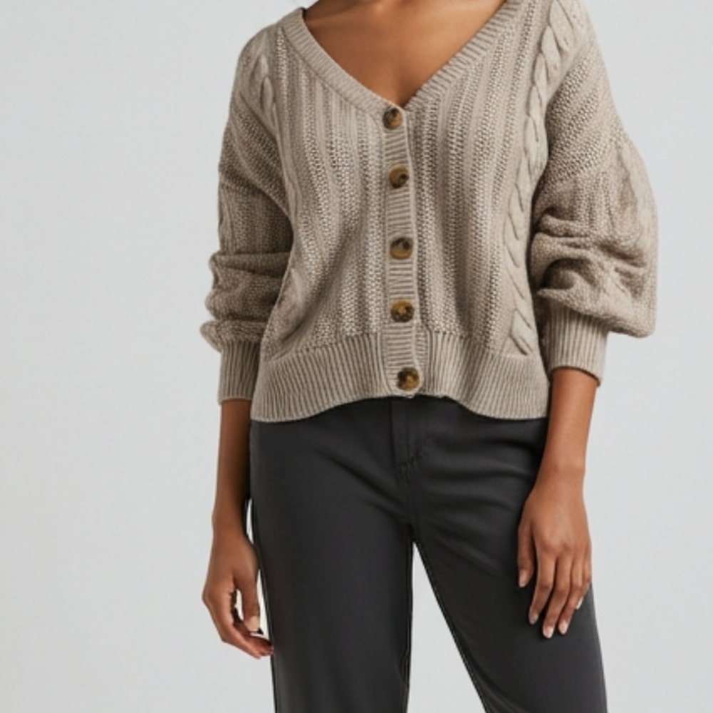 cupcakes & cashmere Light Grey Cable Knit Cardigan Sz XL
